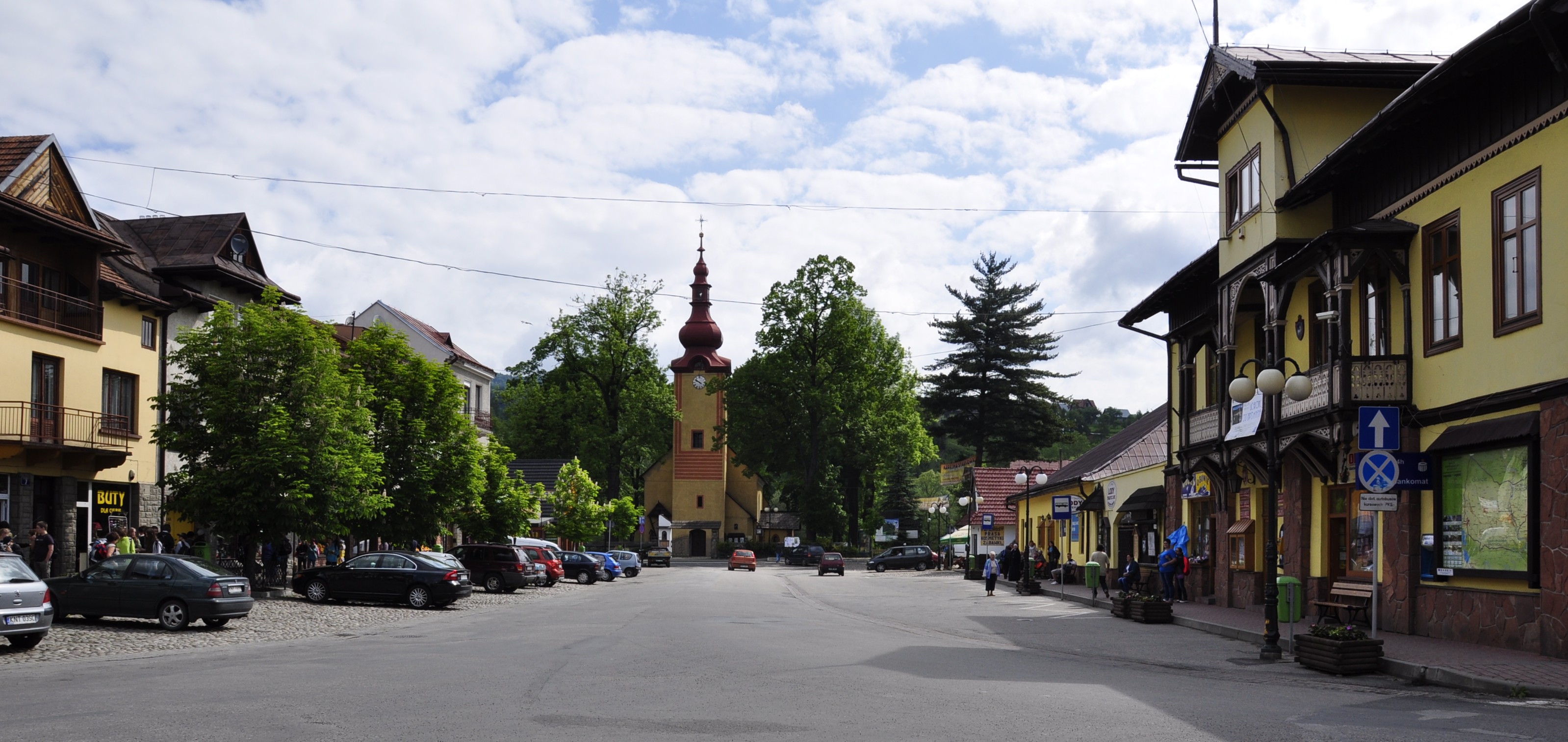 Krościenko nad Dunajcem (15 minut samochodem)